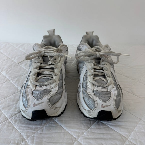 Nike Xccelerator TR Running Shoes White Silver Pink 903047-064 2006 VTG 10W - Picture 2 of 12